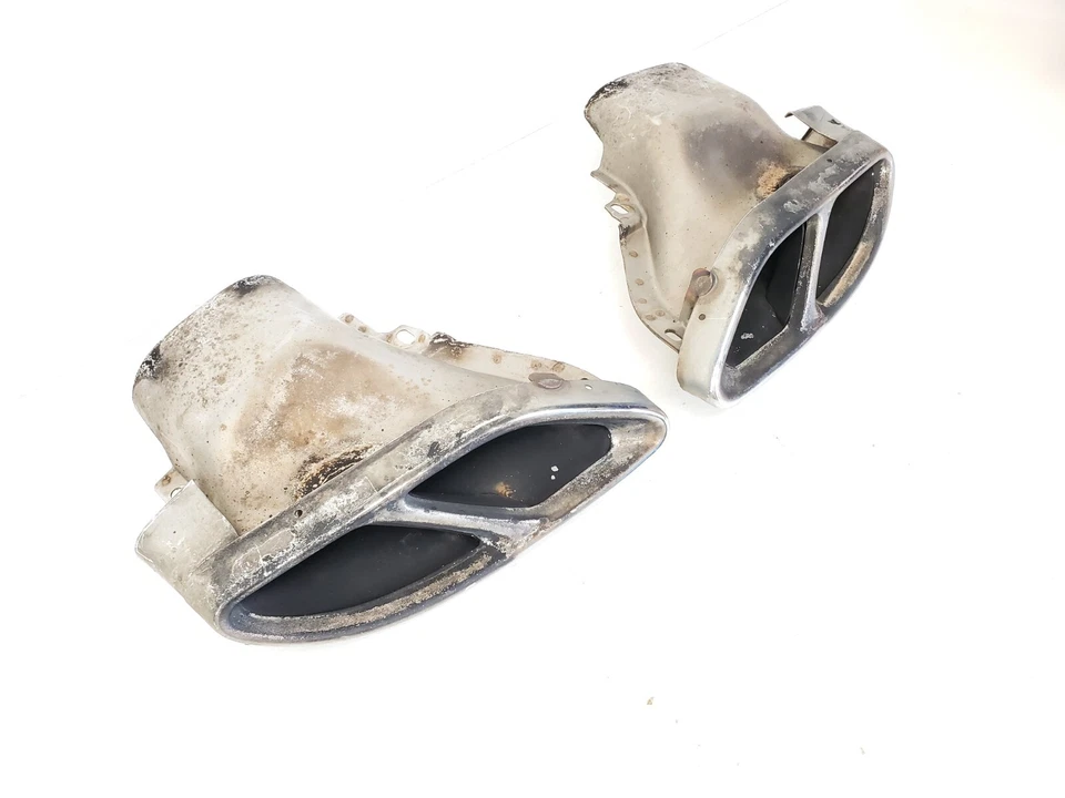 2015-2021 MERCEDES BENZ C450 C43 AMG CONJUNTO DE 2 PONTAS DE SILENCIADOR DE ESCAPE TRASEIRO FABRICANTE DE EQUIPAMENTO ORIGINAL  - Imagem 3 de 4