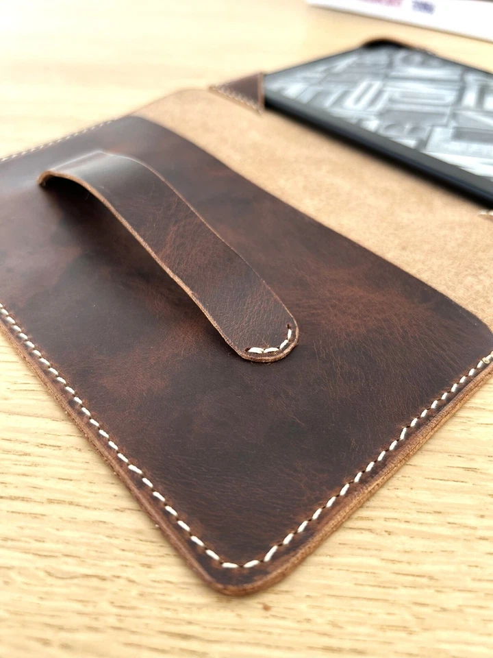 Handmade Leather Kindle Paperwhite Case 11th,12thGen,Personelised Kindle Cover - Image 3 of 4