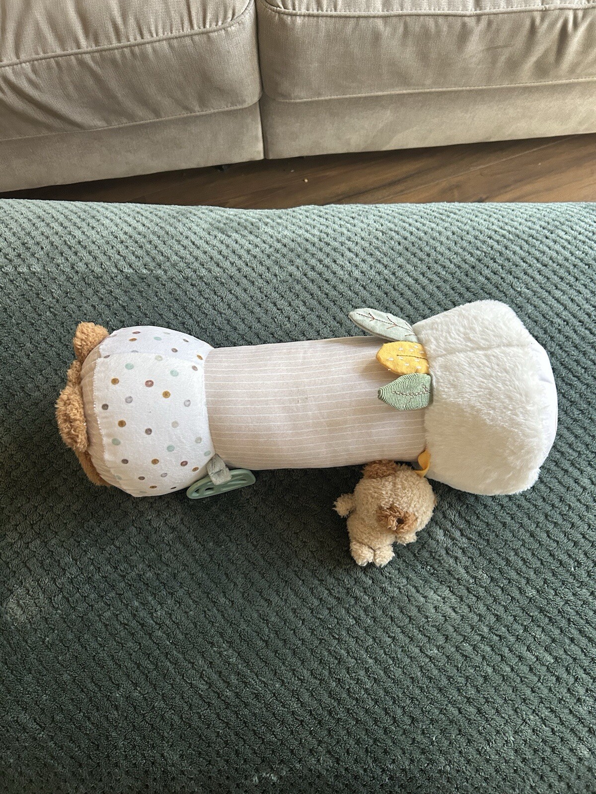 Picture 1 of 4
