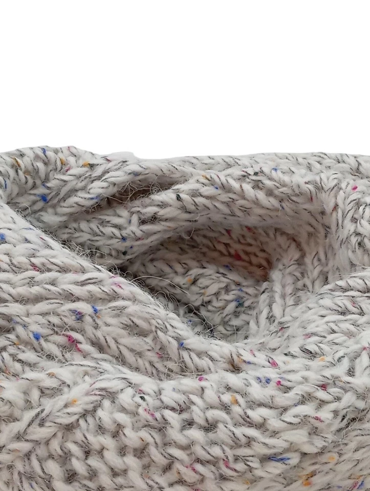 C&A Caperuza Mujeres Bufanda gris claro look casual - Imagen 3 de 4