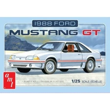 AMT 1988 Ford Mustang GT Model Kit 1/25 Scale