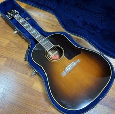 Gibson Southern Jumbo Akustikgitarre 2001 Vintage mit Tonabnehmer