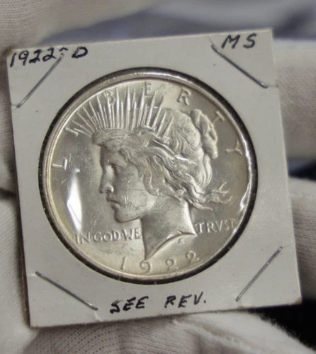 1922 D US Peace Silver Dollar $1 Unc (Die Crack)