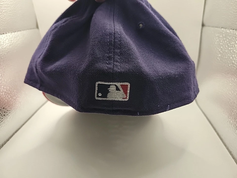 Cleveland Indians Hat Cap Fitted 7 1/8 New Era 59Fifty Men MLB Baseball Mens - Image 4 of 4