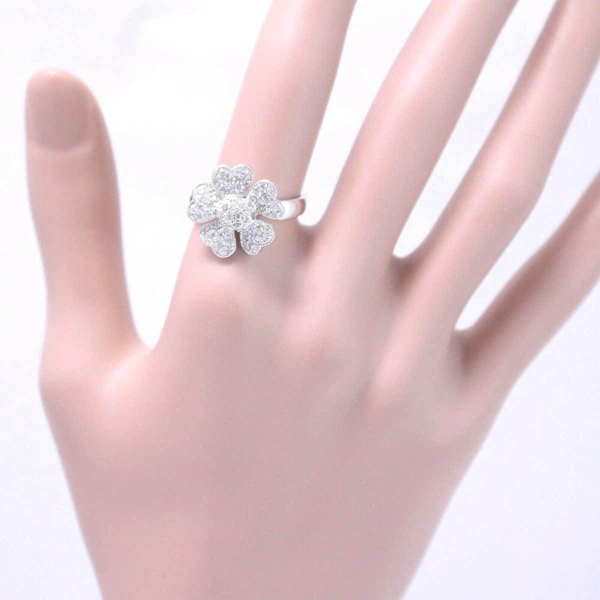 White flower ring sale
