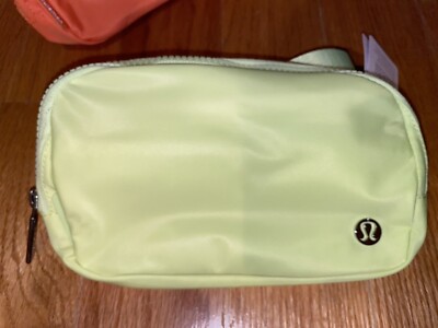 NWT Lululemon Everywhere Belt Bag FZAP Faded Zap Pale Neon