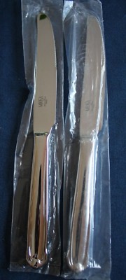 Mikasa CLASSICO Set of 2 Dinner Knives Stainless Flatware Korea 18/8 Glossy