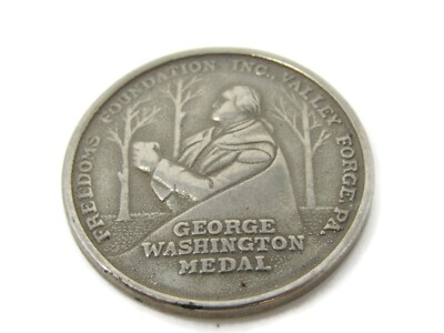 Freedoms Foundation George Washington Medal Valley Forge PA Prayer Token Coin