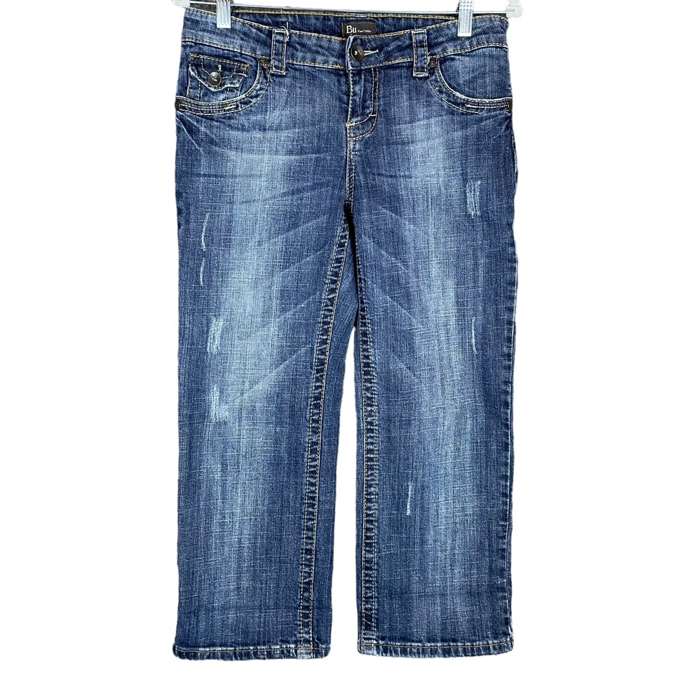 BU From Malibu Crop Capri 牛仔裤女式青少年 9 码低腰蓝色牛仔翻盖 — 第 2/4 张图片