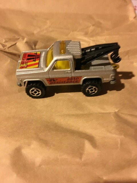 majorette tow truck