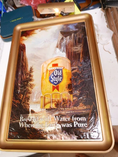 Vintage Heileman's Old Style Waterfall Lighted Beer Sign 23.5"x16" with light