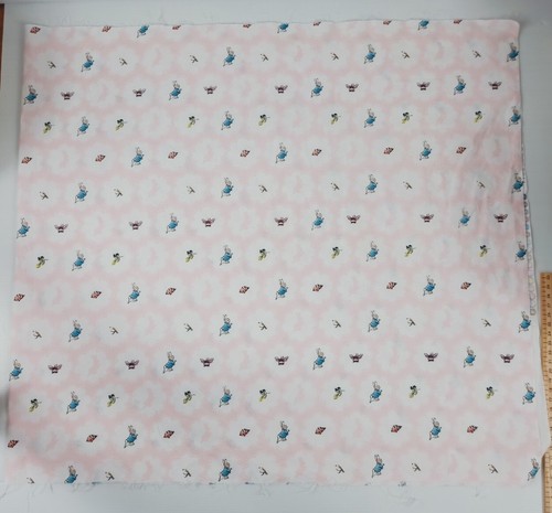 Beatrix Potter Peter Rabbit 50 x 110cm Frederick Warne Co. 2011 Small Motif Blue - Picture 8 of 8