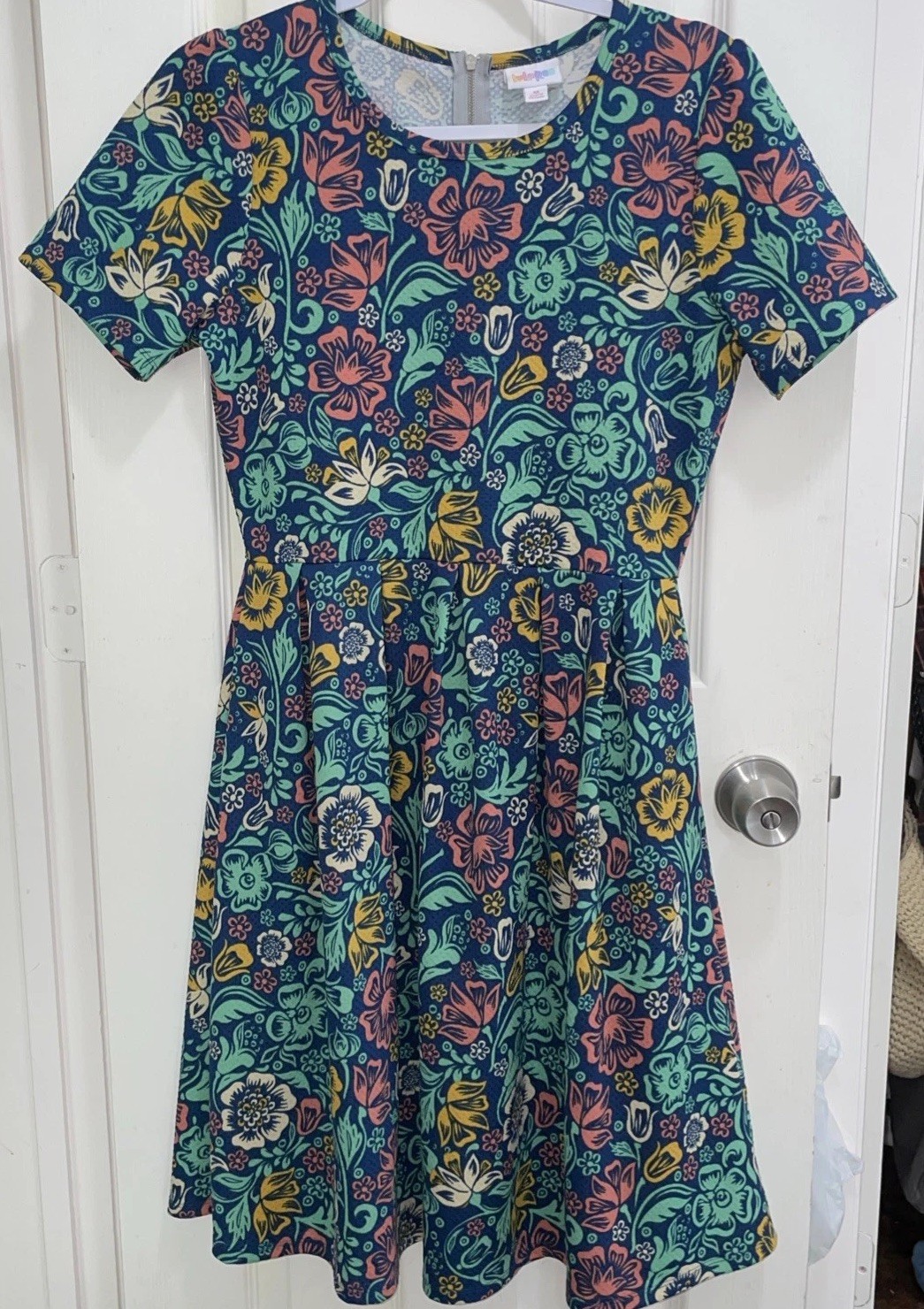 LuLaRoe Womens Dress Amelia Floral Pink yellow green & Blue medium NWOT