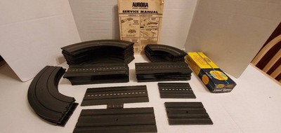 AFX Aurora Model Motoring Slot Car ''Pit Row Racing'' Box Tracks Controls Power+