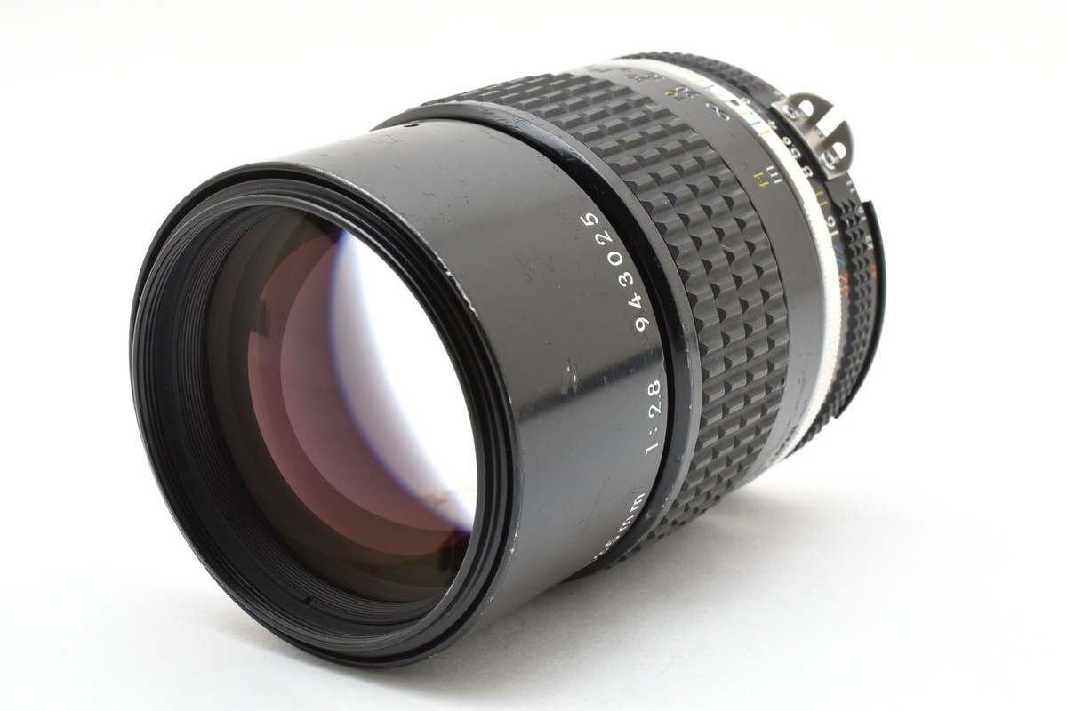 Near MINT】 Nikon Ai-s Nikkor 135mm f/2.8 MF Lens AIS F Mount From