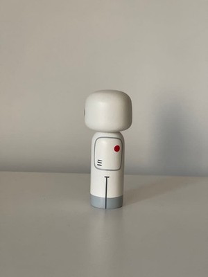 LUCIE KAAS Kokeshi doll spaceman 置物 オブジェ Lucie Kaas Kokeshi Doll Spaceman Hand-Painted Wood Figurine Used