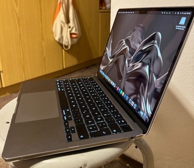 Apple MacBook Air