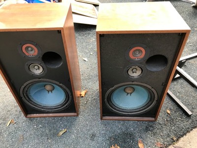marantz speakers