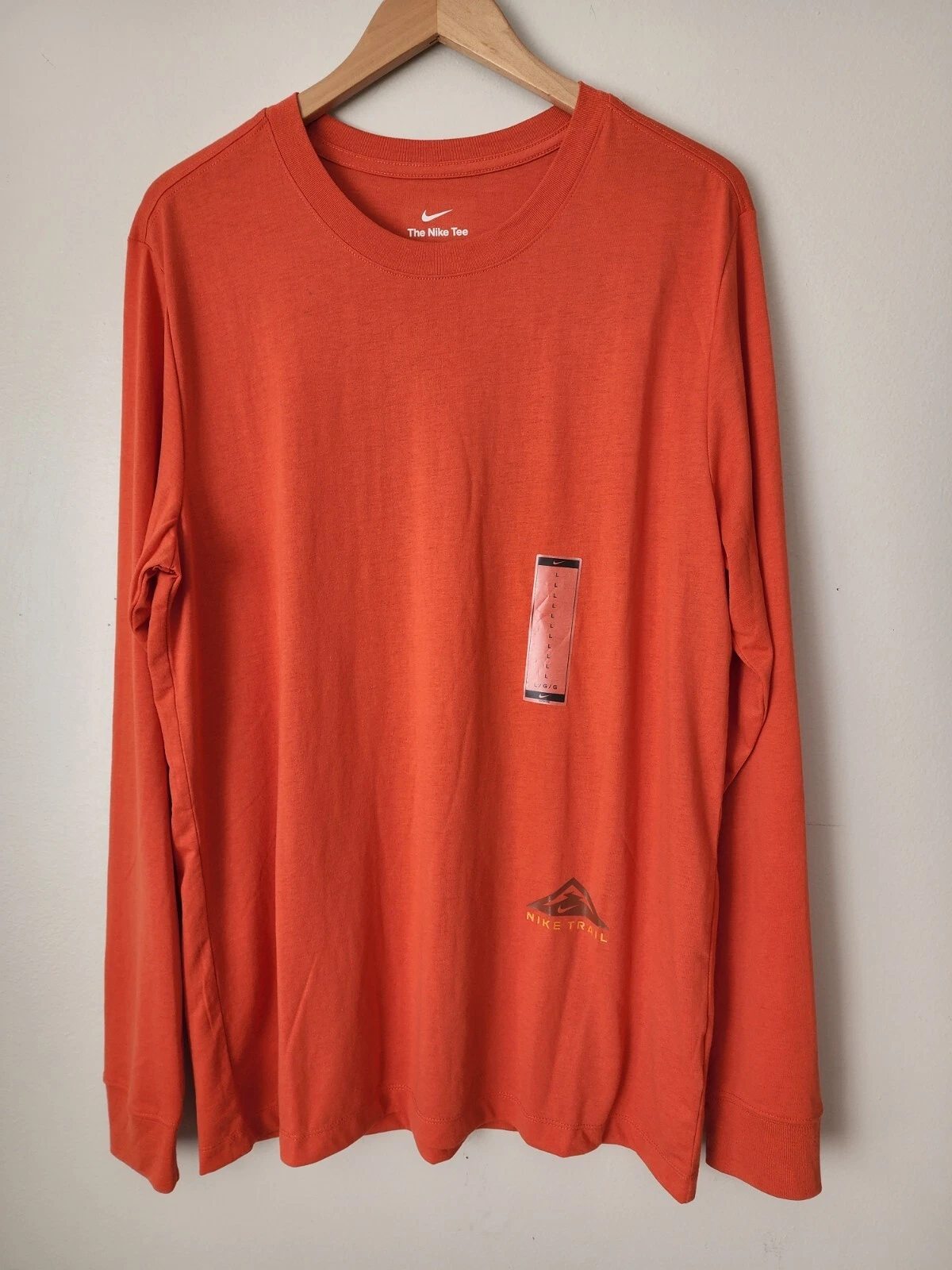 Nike Dri-FIT Trail Long Sleeve Running Top Size Large (DM5425 861) Nwt
Opens in a new window or tab