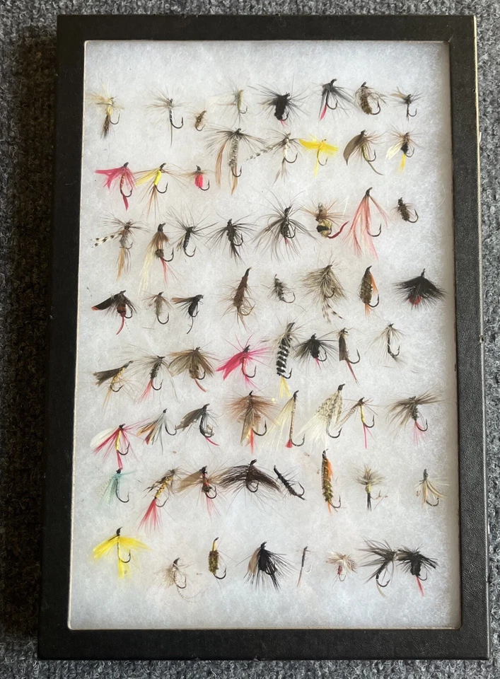 Señuelos de pesca con mosca vintage caja de sombra moscas salmón trucha ninfa arte pescador Foto 2 de 4