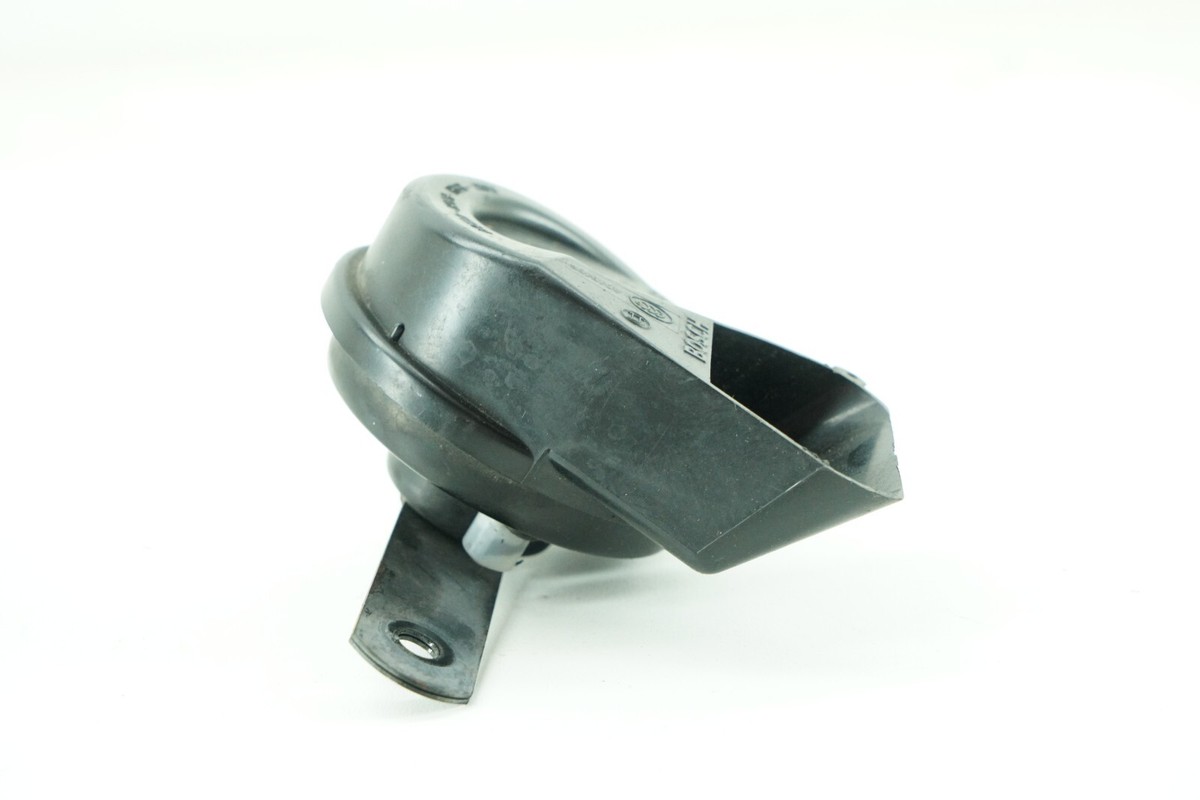 2003-2012 Mercedes W203 W209 R230 SL500 High Tone Note Horn 2003-2012 Mercedes W203 W209 R230 SL500 High Tone Note Horn