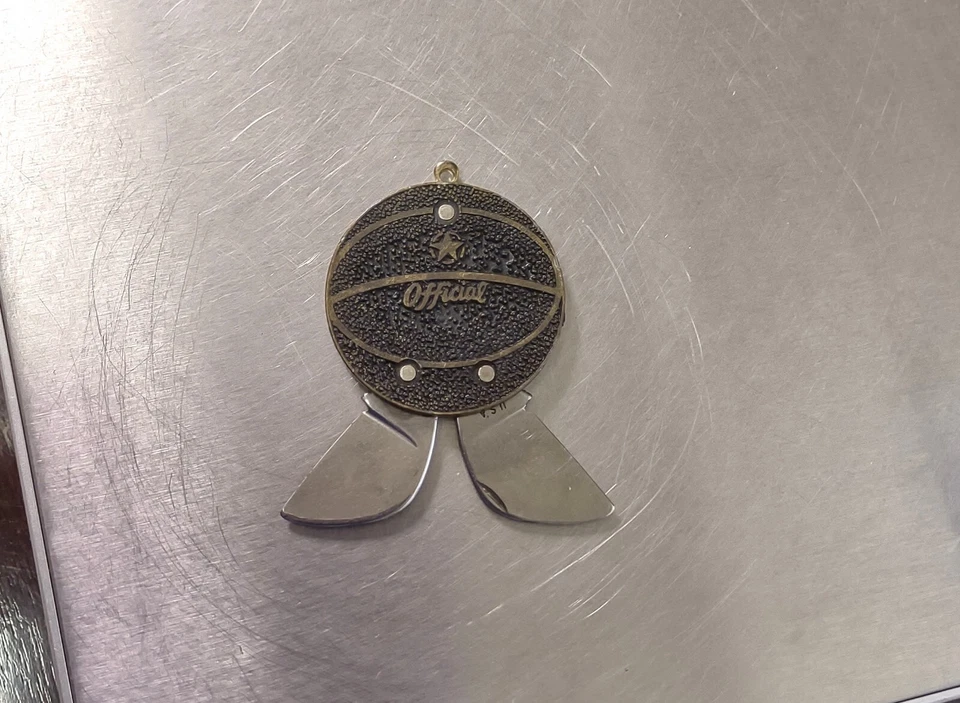 Navaja de Bolsillo Redonda Oficial Wake Forest Demon Deacons NCAA Foto 4 de 4