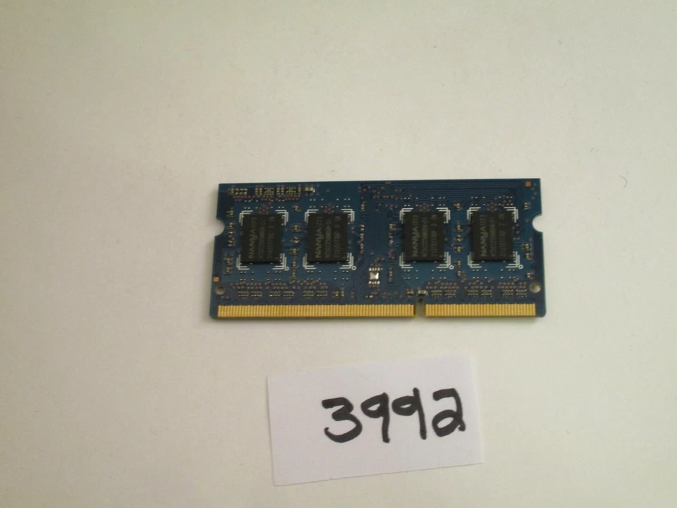 Nanya 2Gb 1600Mhz PC3-12800 DDR3 SODIMM laptop memory RAM (3992) - Image 2 of 2