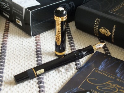 Montblanc 1993 Imperial Dragon 18K Solid Gold 888 Fountain Pen DHL