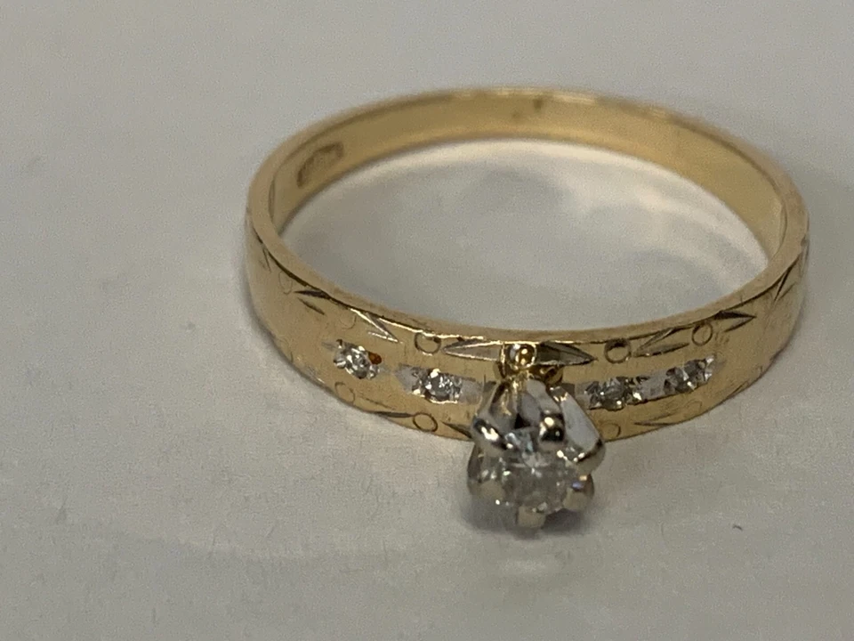 14K YELLOW GOLD ESTATE DIAMOND LADIES ENGAGEMENT RING - Image 2 of 4