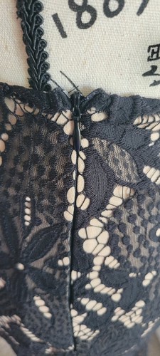 Love, Fire Tan Sheath Pencil Skirt With Black Crochet Overlay Xs Pre,owned - Picture 9 of 11