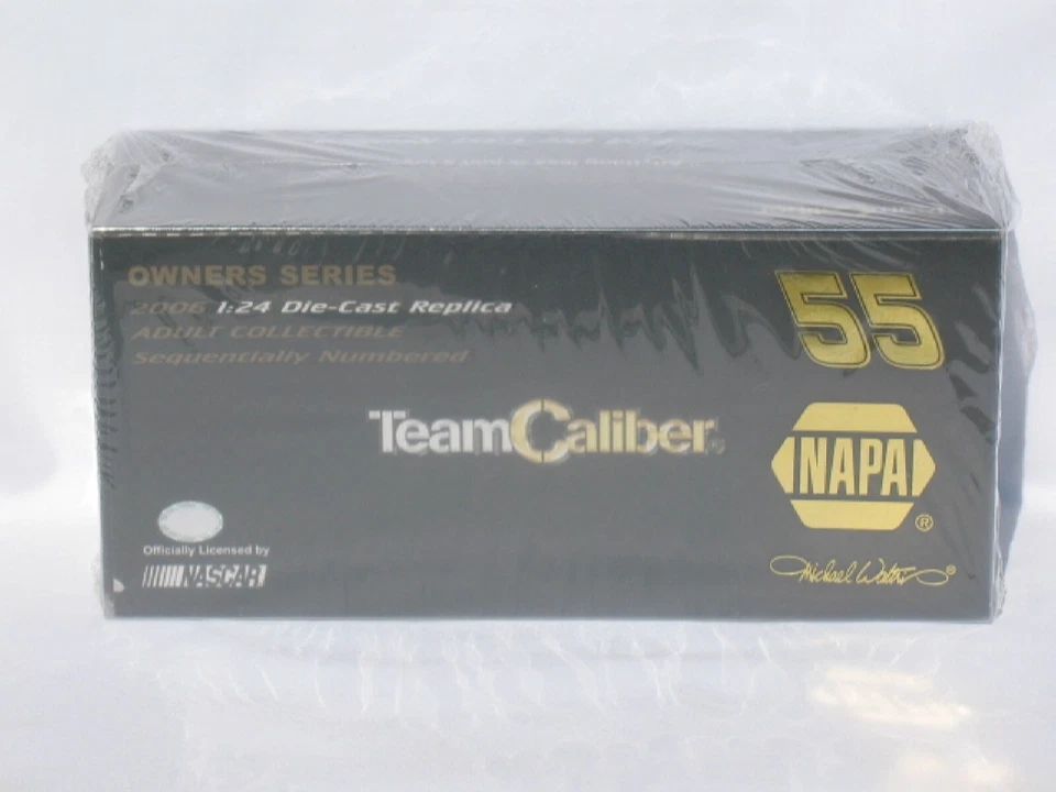 Coche diecast calibre equipo serie propietarios 1/24 Michael Waltrip #55 NAPA 2006 Foto 3 de 4