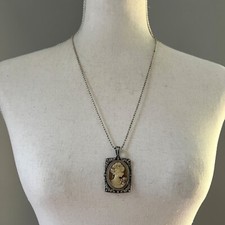 Vintage Style Victorian Revival Brown Rhinestone Cameo Pendant Necklace