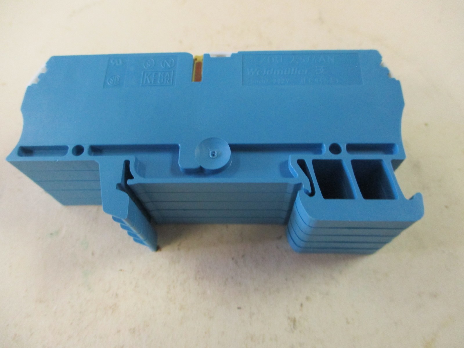 Weidmuller ZDU 2,5/4 AN , 800 Volts (IEC 94771) Terminal Blocks (QTY