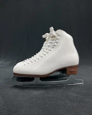 Riedell Model 121 White Figure Skates, Size 8 (Women’s 9.5 equivalent), w/blades