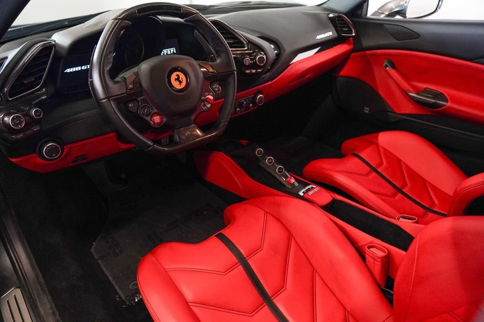 2018 Ferrari 488 GTB - Image 2 of 4