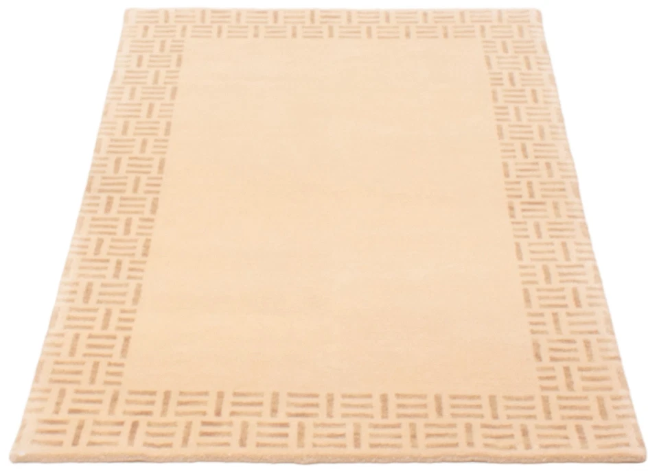 Traditional Vintage Hand-Knotted Oriental Carpet 4'0" x 5'10" Wool Area Rug - Image 3 of 4