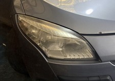 RENAULT MEGANE MK3 HEADLIGHT/HEADLAMP (DRIVER SIDE) 2009-2015