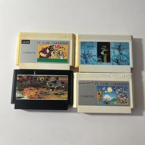 Lot of 4 Cartridge Only Famicom Nintendo Japan