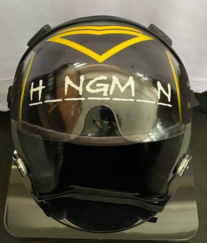 Segnale di chiamata pilota caccia TOP GUN ""HANG MAN"" casco oggetto di scena HGU-55 (2022) - Foto 9 di 11