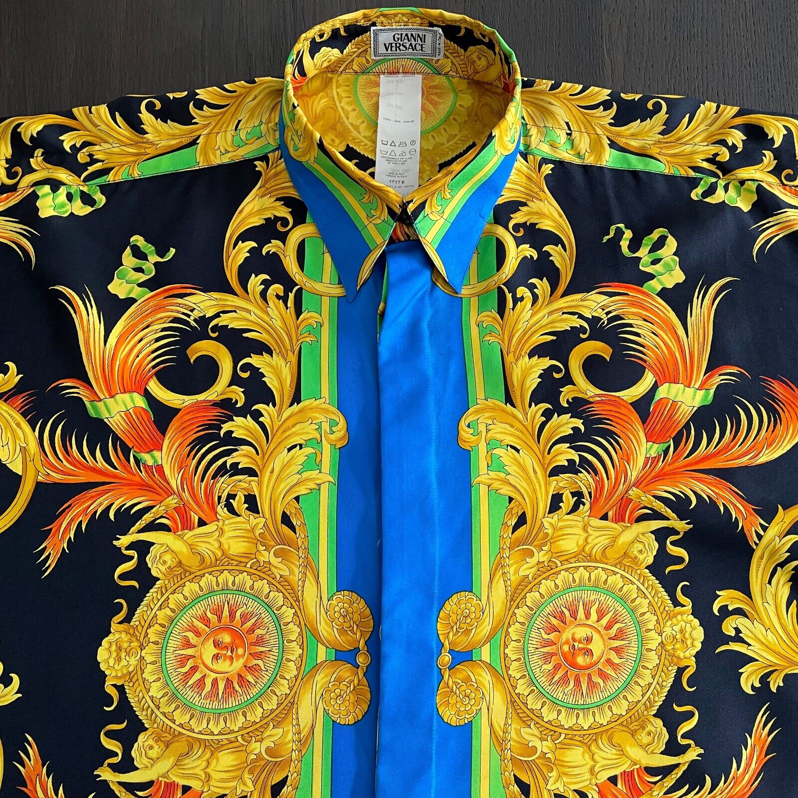 logo-print silk sleep shirt | Versace 