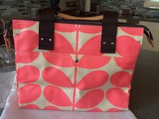 Nwt - Orla Kiely Solid Stem  Messenger Handbag Watson Neon Pink