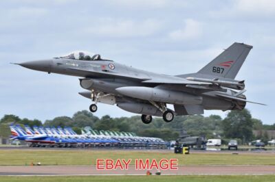 FOTO FLUGZEUG GENERAL DYNAMICS F-16AM FIGHTING FALCON '687' C/N 6K-59 ALLOCAT