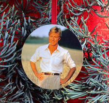 Robert Redford CHRISTMAS TREE ORNAMENT Custom Laser Engraved Gift