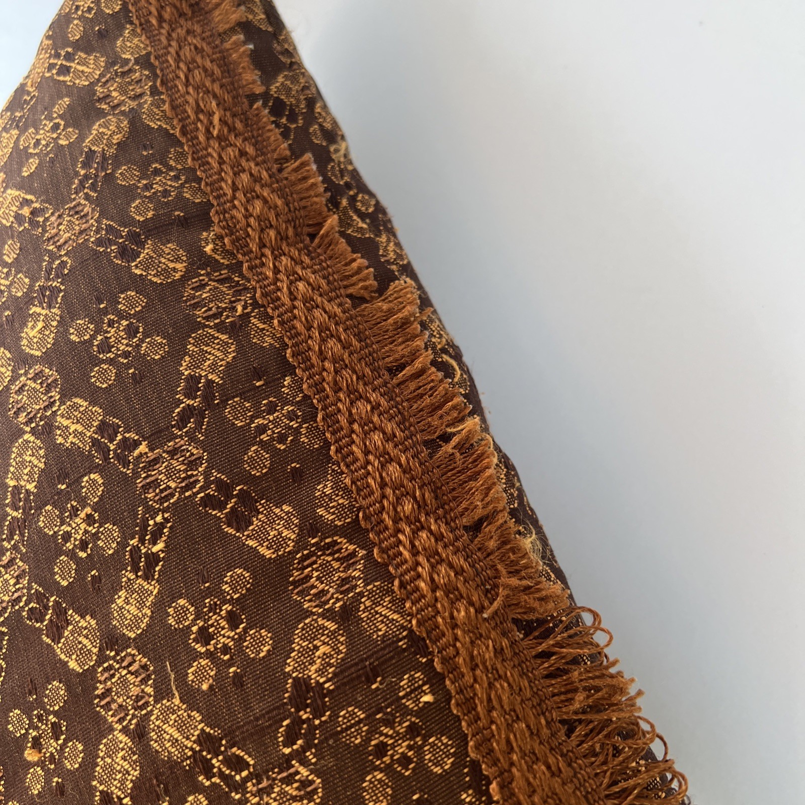 Croscill Galleria Accent Pillow Corded Red Gold Brown Home Decor 19”x 14” READ