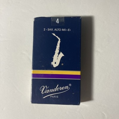 Vandoren Strength 4 Eb Alto Saxophone Reeds 2 Reeds