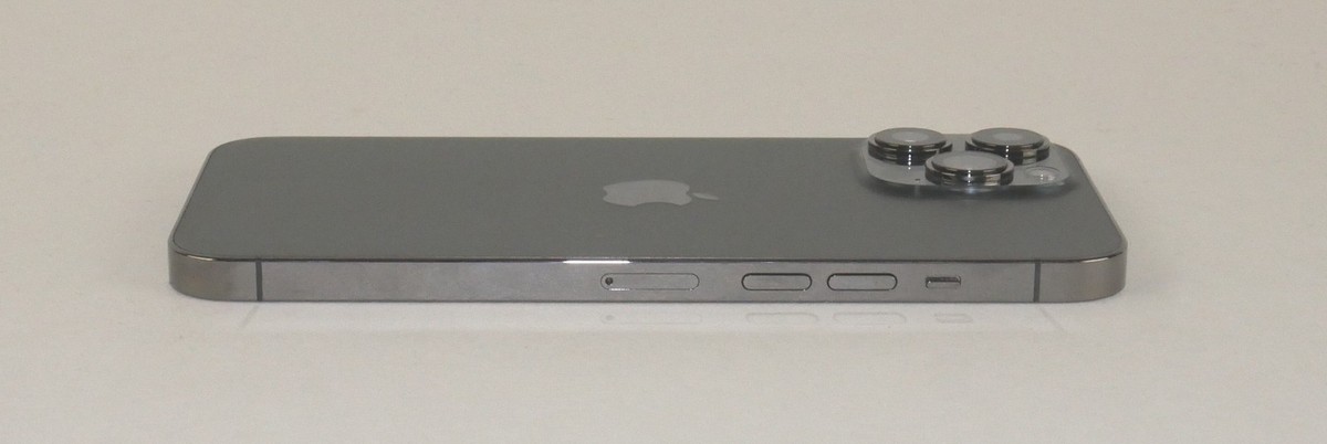 Apple iPhone 13 Pro Max 128GB Unlocked MLF23LL/A Graphite NO SIM
