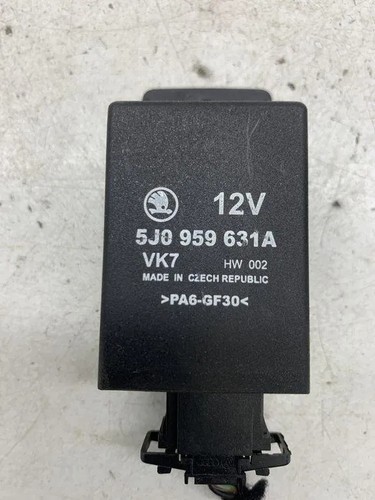 SKODA ROOMSTER 5J Zündkerzenrelais 5J0959631A 1.90 Diesel 77kw 2007 30586622