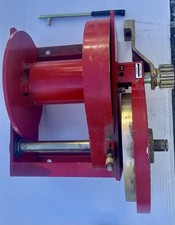 Thern M492 Hand Winch, Spur Gear, 10, 000 Lb Pulling Capacity  New Open Box
