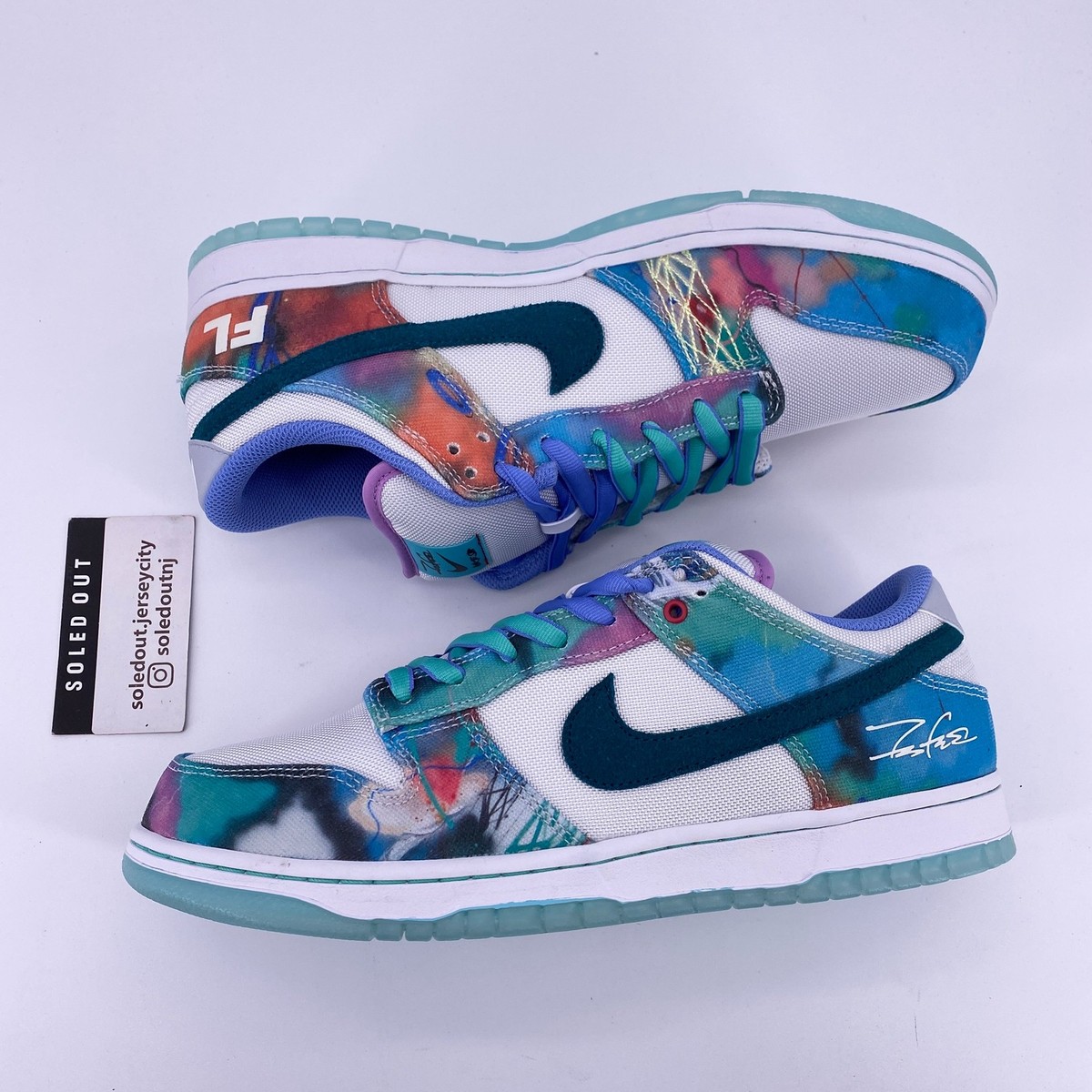 Nike SB Dunk Low 