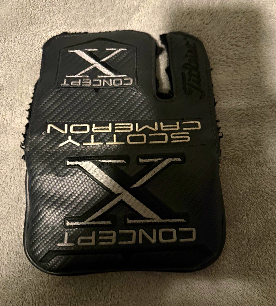 Titleist Scotty Cameron Concept X Putter Headcover Black/Silver Hook & Loop